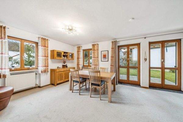 Wohn- und Essbereich