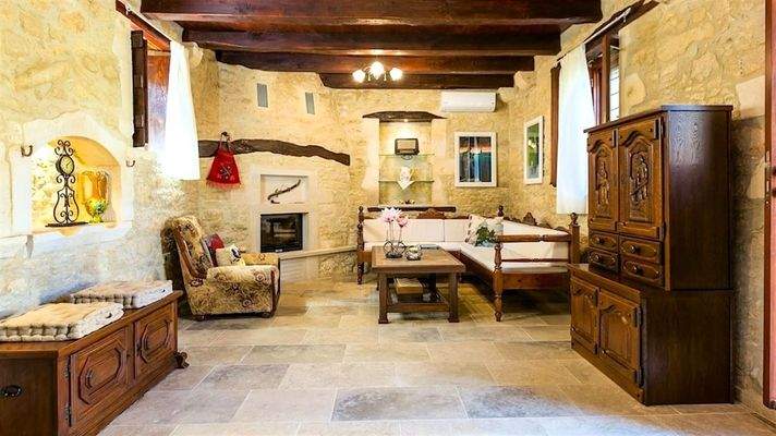 Kretische Steinvilla 9