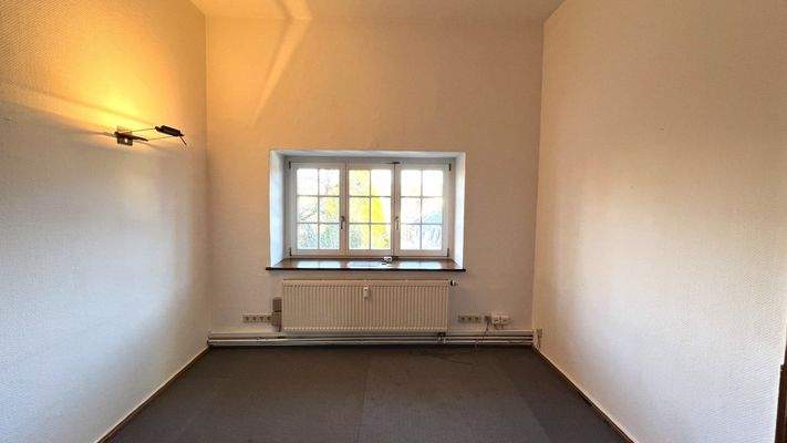 Büro im OG