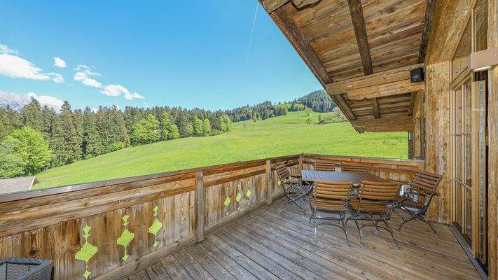 KITZIMMO-Luxusvilla mit Kaiserblick in Alleinlage kaufen - Immobilien Scheffau.