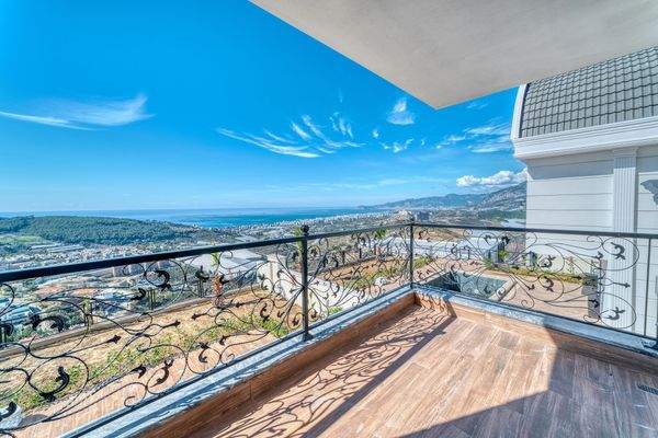 WhatsApp Image 2024-02-11 at 09.12.28 (1).jpeg