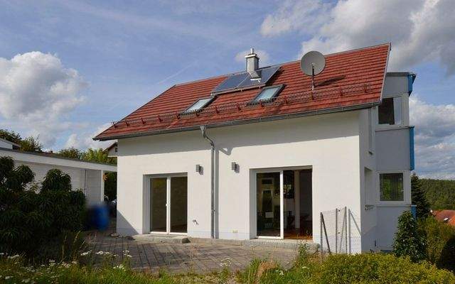 Aussenansicht mit Terrasse