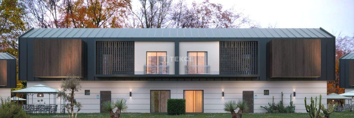 Villas with Private Pools in a Complex in Döşemealtı Antalya