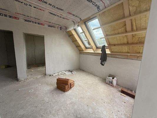 20250902_095358054_iOS