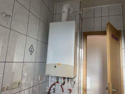 Heiztherme im Bad Wohnung 3