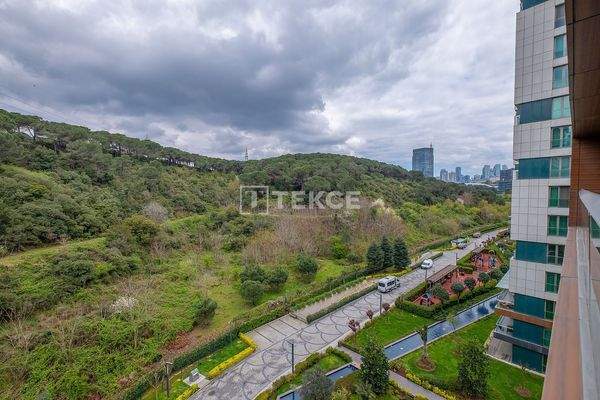 Forest-View Luxury Flat in a Project Near Mall in Sarıyer Istanbul
