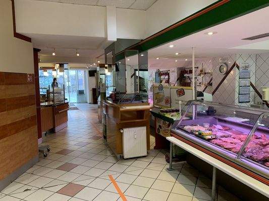 Blick Verzehrbereich zu Fleischer