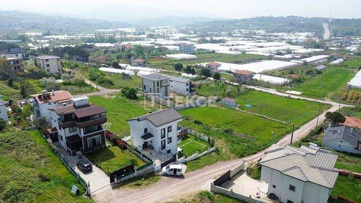 Detached Villa with Private Landscaping in Akköy