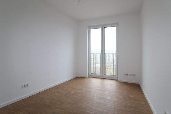 Leerer Raum mit Fenster