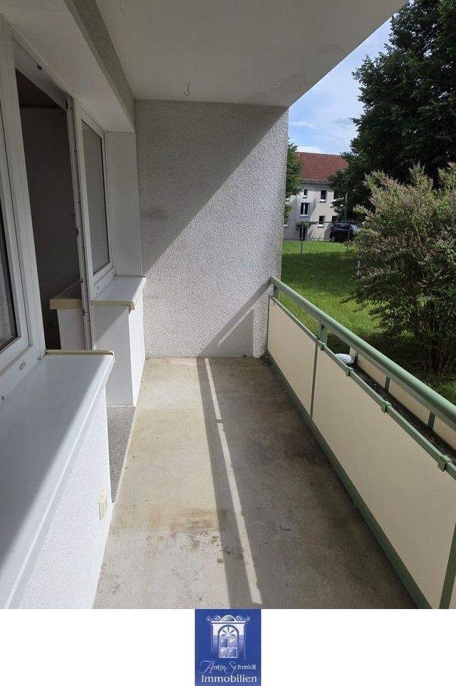 Wohnen in ländlicher Idylle! 3-Zimmer-Wohnung mit schönem Balkon! - Foto 4