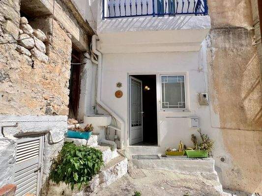 Kreta, Kritsa: Drei-stöckiges Dorfhaus mit zwei Schlafzimmern und schöner Aussicht