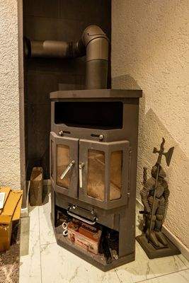 Haupthaus, OG: Kaminofen