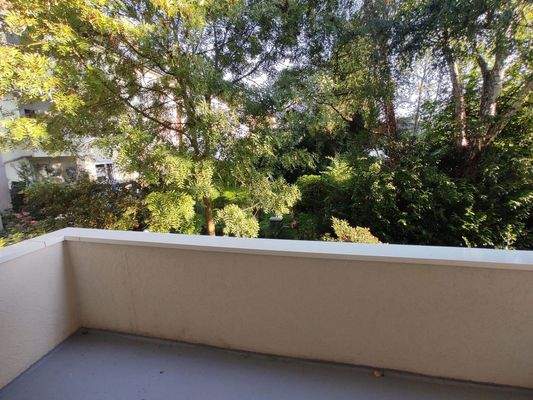 Überdachter ruhiger Balkon