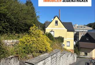 Einfamilienhaus  mit Garage