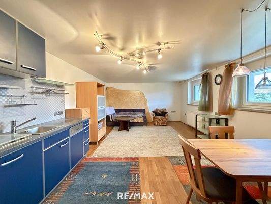 Küche & Wohn-/ Essbereich  KG