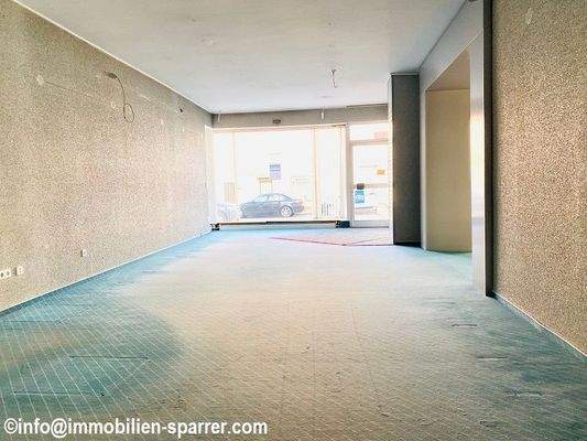 6-113_kleiner Laden (3).jpg