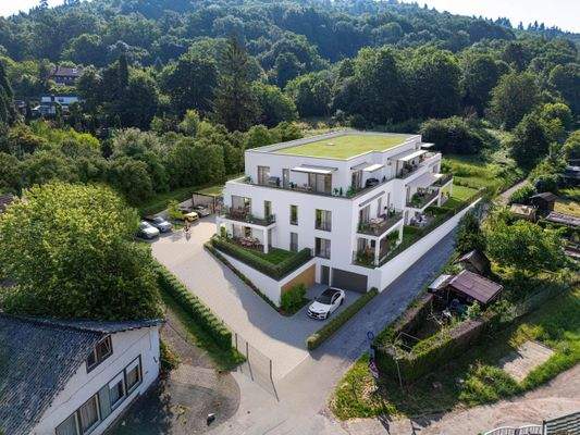 Einfahrt zur Wohnanlage