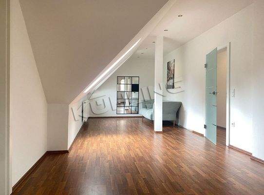 Ihr Ankleide -/ Wohlfühlzimmer