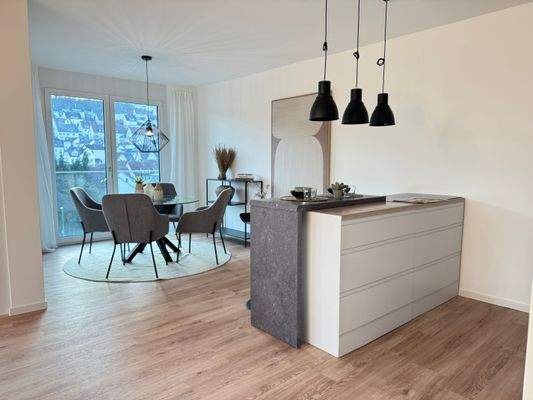 15 Küche- Esszimmer.png