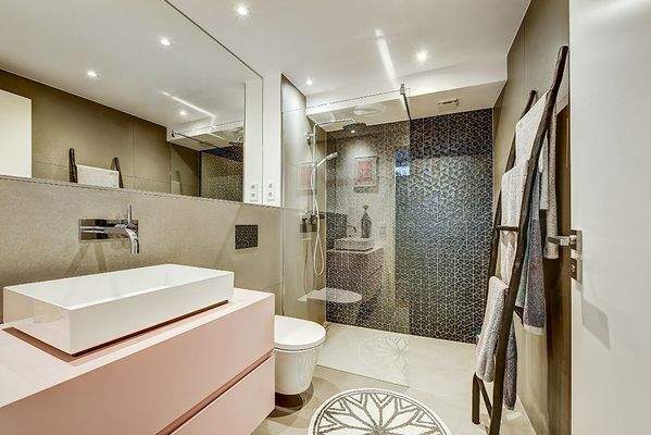 Duschbad Gartengeschoss