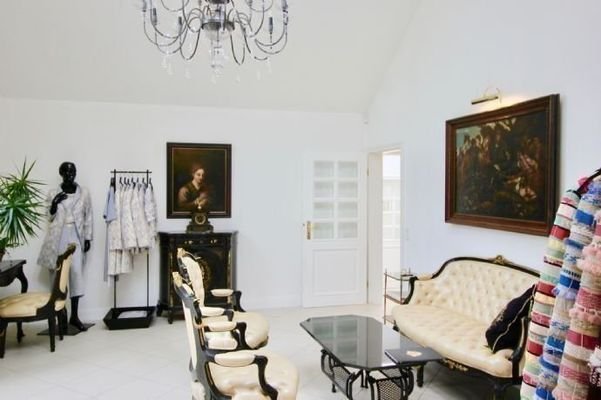 Salon