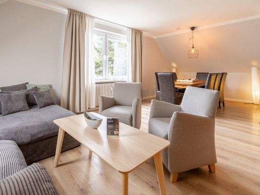 DG 2 Wohn- Essbereich