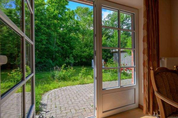 Blick in den Garten Südwesten.jpg