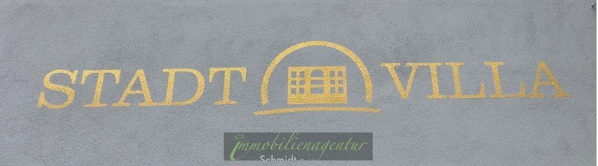 nur Schriftzug Stadtvilla