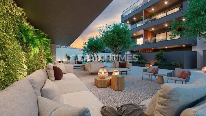 Flats in a Complex with Pool in Málaga Fuengirola