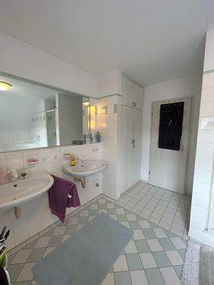 Badezimmer Dachgeschoss