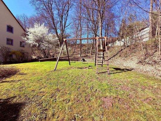 Grünfläche vor der Haustür