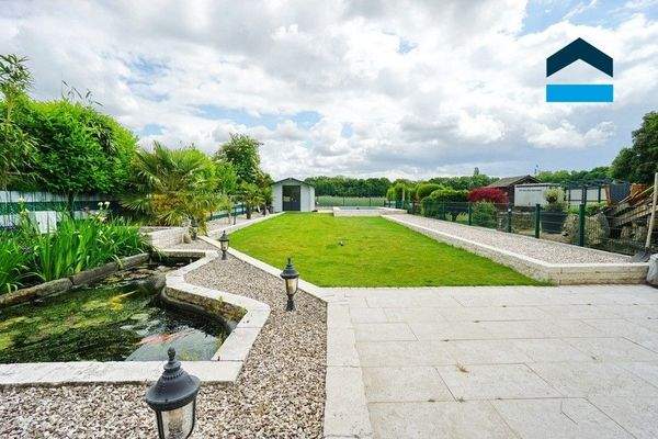 ... mit tollem Garten