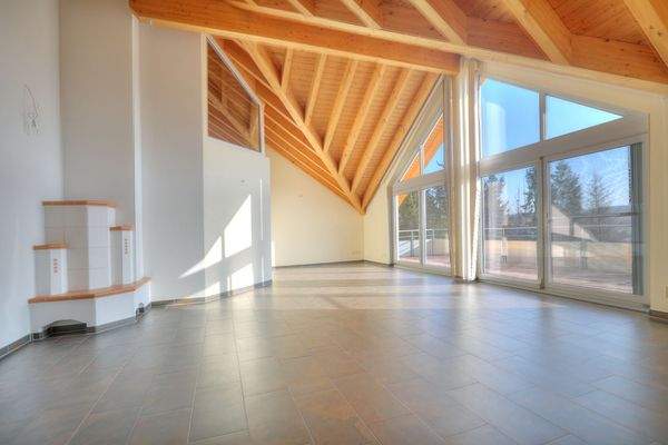 Wohn- /Essbereich DG