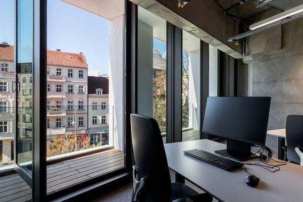 Teambüro mit Balkon