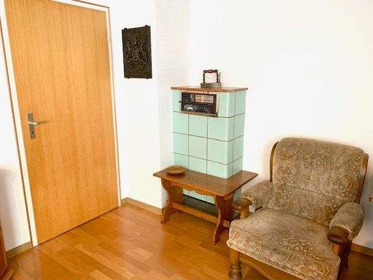 Kachelofen im Esszimmer