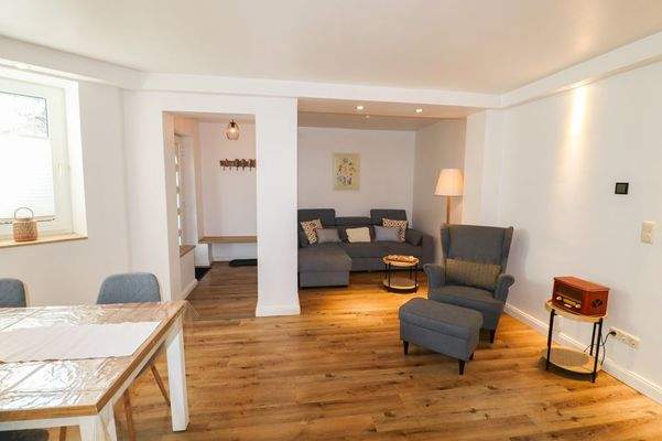 Wohn- und Essbereich