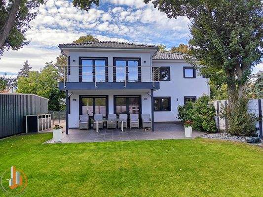 Ansicht vom Grundstück