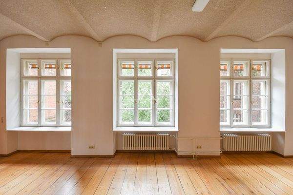 Räumlichkeiten / premises