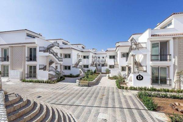 Sea-View Apartments with Private Beach in Girne Esentepe