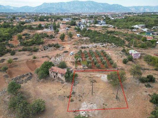 790 m² Build-Ready Land in Döşemealtı