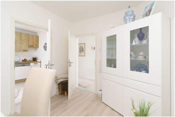 Esszimmer - Blick in Küche