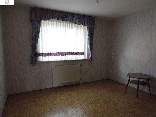 Schlafzimmer im Ergeschoss