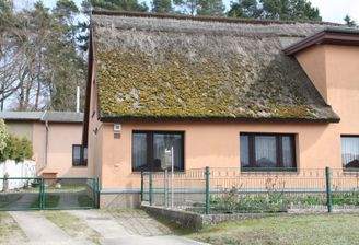 01 Ansicht Strassenfront.JPG