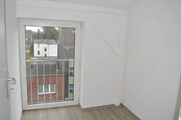 Gökerstraße 94_3.OG rechts 4.JPG