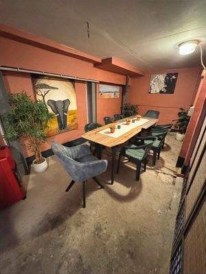 Partyraum in der Garage