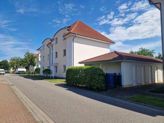 Nebengebäude mit Abstellräumen