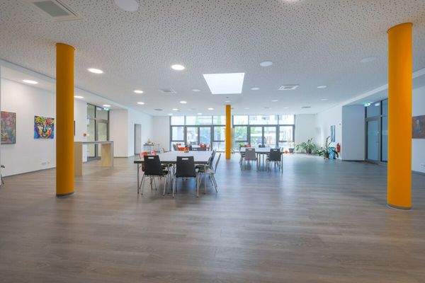 Aufenthaltsbereich Caféteria