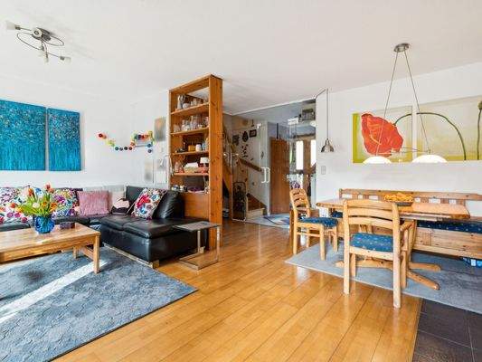 Wohn- und Essbereich