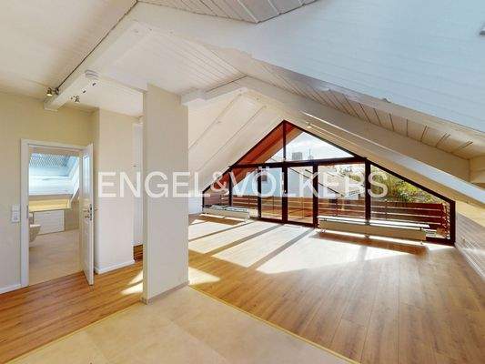 Großzügiger Wohn-/Essbereich