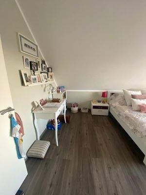 Das Schlafzimmer Bild 3.jpg